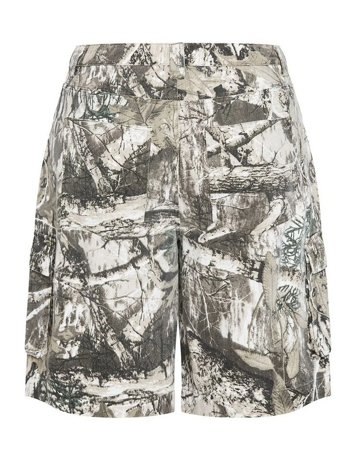 Plus Size Camo Relaxed Cotton Cargo Jort in Khaki Wash image 4