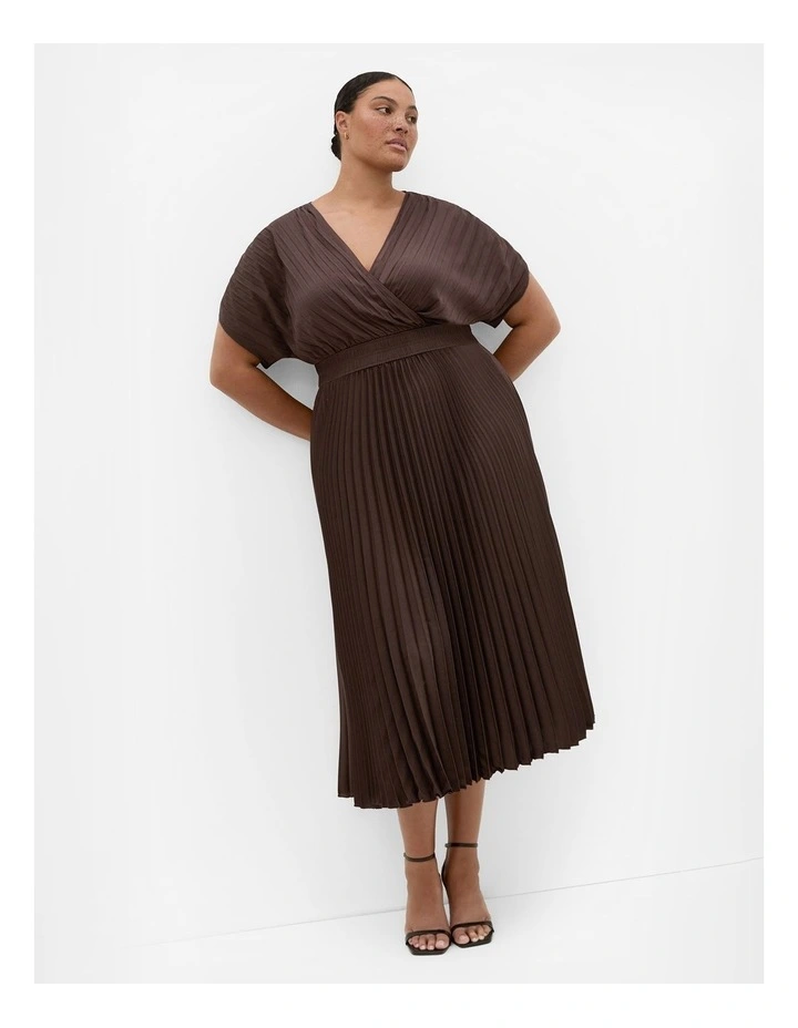 Plus Size Elia Pleat Dress in Chocolate image 1