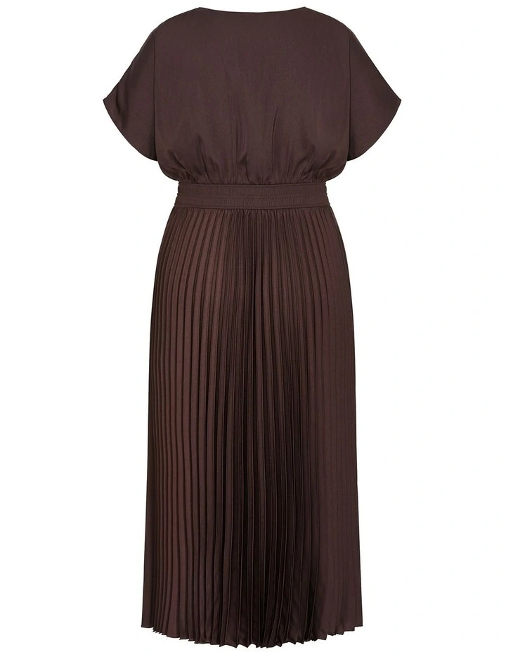 Plus Size Elia Pleat Dress in Chocolate image 4