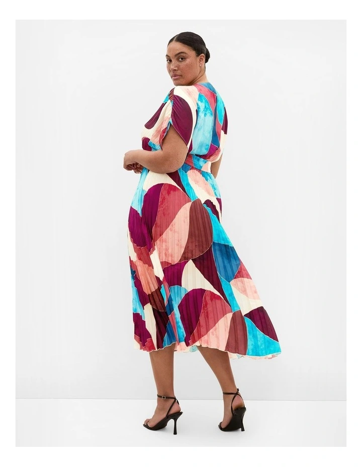 Plus Size Elia Geo Print Pleat Dress in Purple Multi image 2
