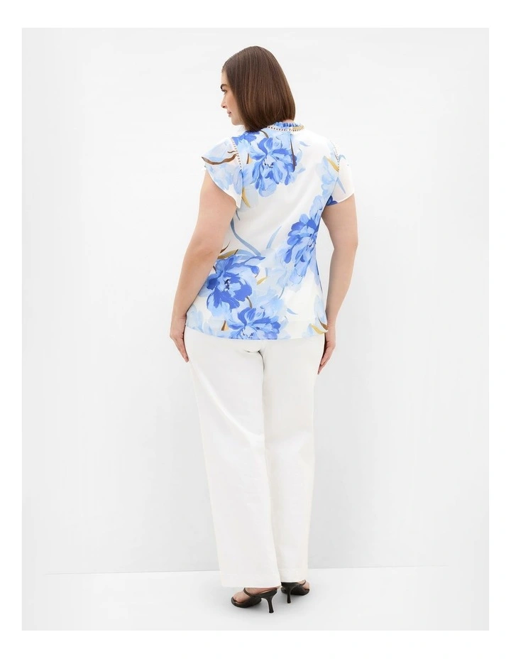 Plus Size Lexi Floral Print Short Sleeve Top in White image 2