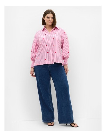 Pink/white colour