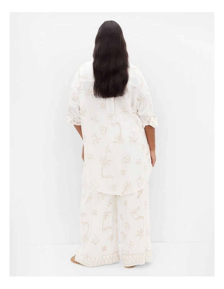 Plus Size Alessia Border Print Shirt in Ivory image 2
