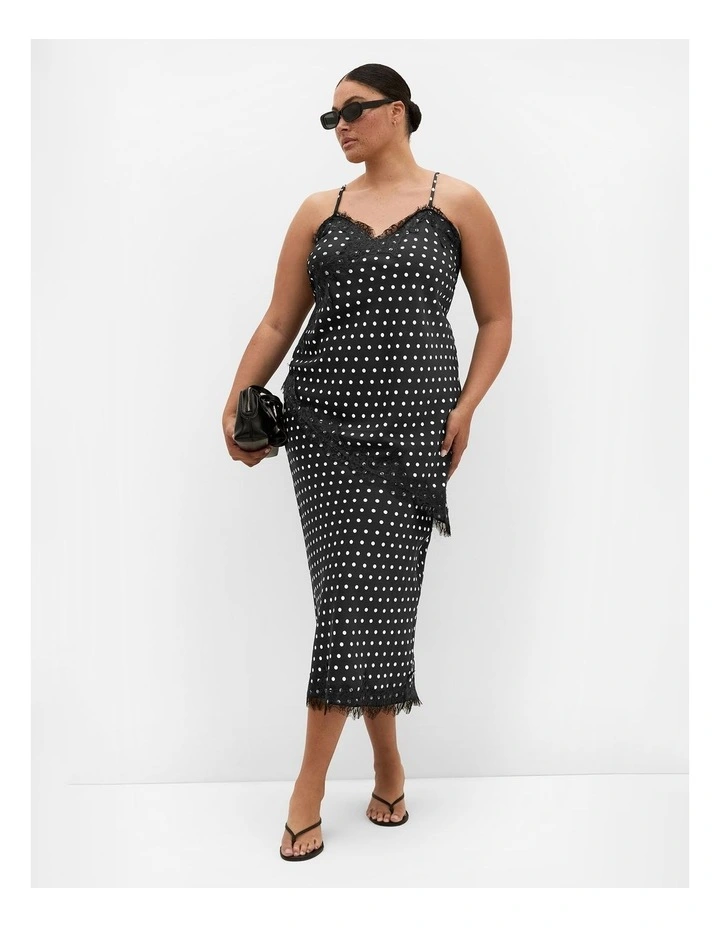 Plus Size Lace Spot Print Satin Midi Skirt in Black image 3