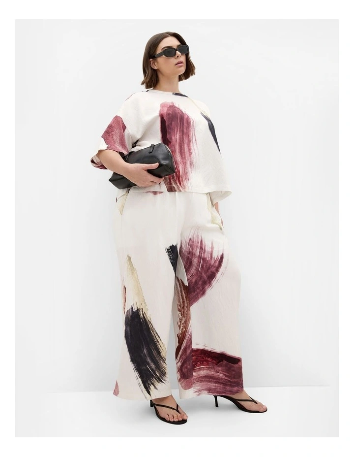 Plus Size Alexi Muse Print Top in Ivory image 3
