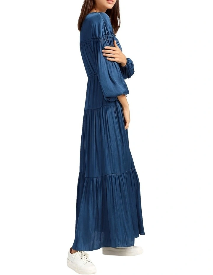 Window Seat Tiered Maxi Dress image 4