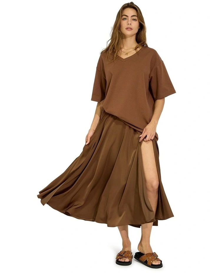 Back to Bloom Oversized T-Shirt in Chocolate image 6