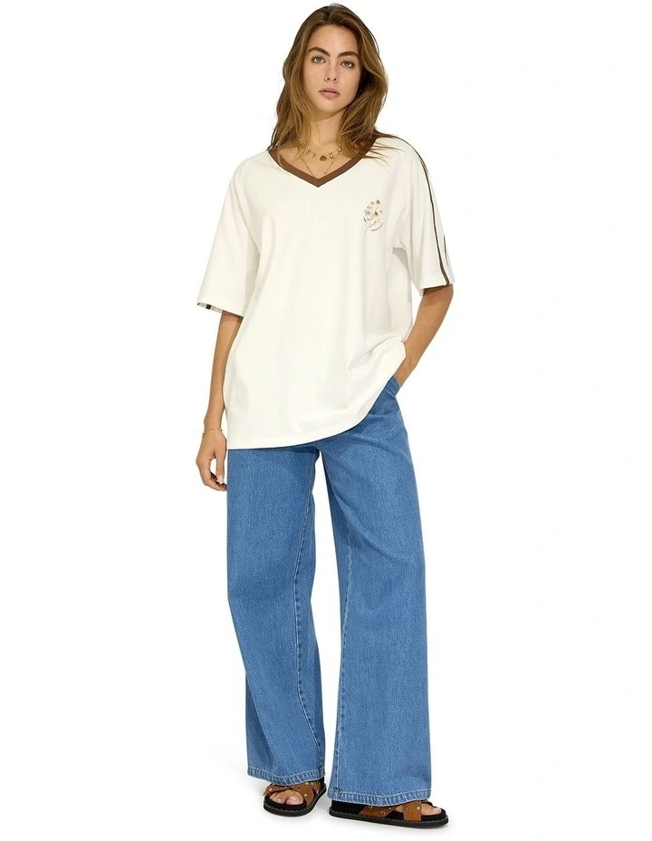 Book Of Love Raglan Sleeve Oversized T-Shirt image 5