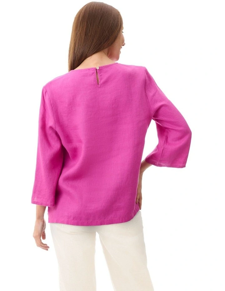 Linen top 3/4 sleeve in Fuchsia image 2