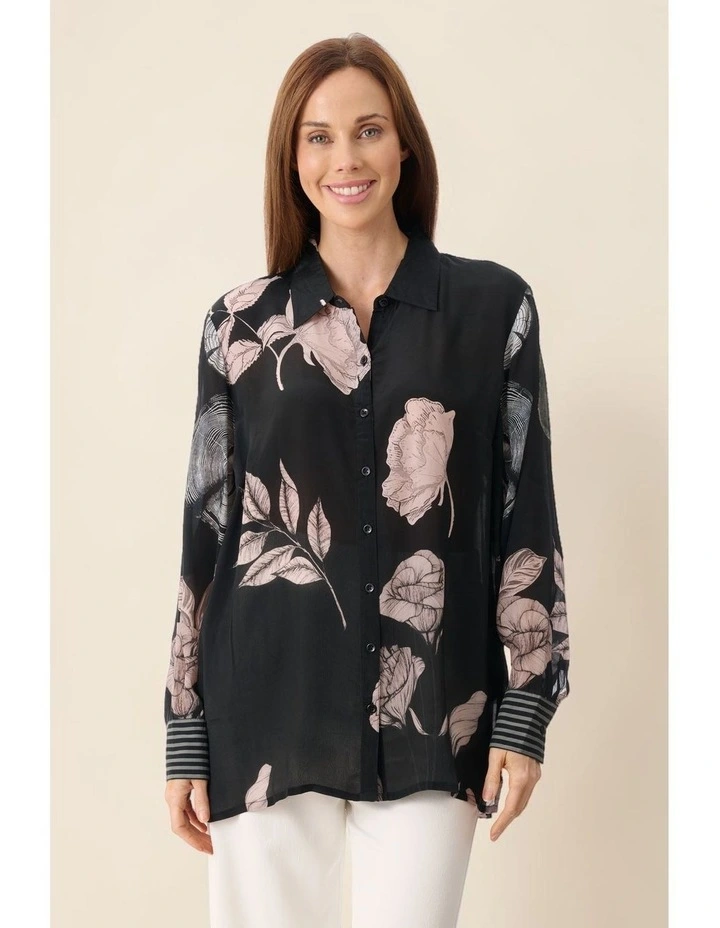 Xena print shirt in Black image 4