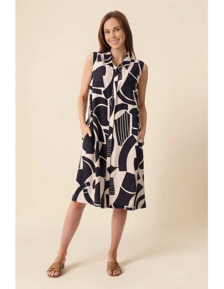 Taryn print dress in Black image 4