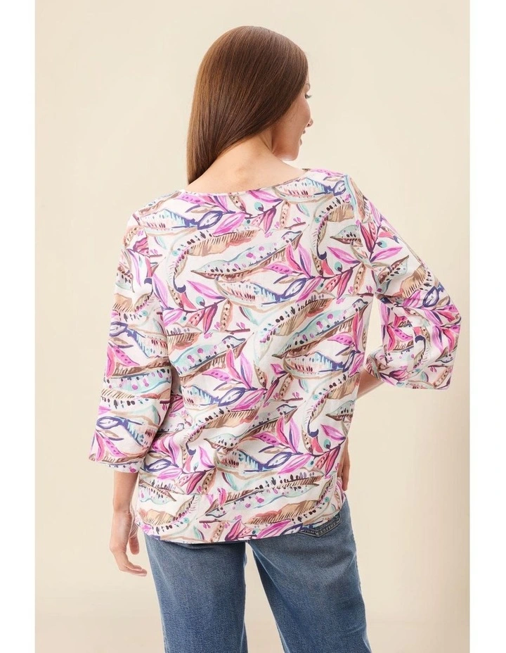Kira 3/4 sleeve top in Kira image 5
