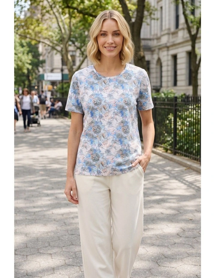 Rosie print t-shirt in Khaki image 3
