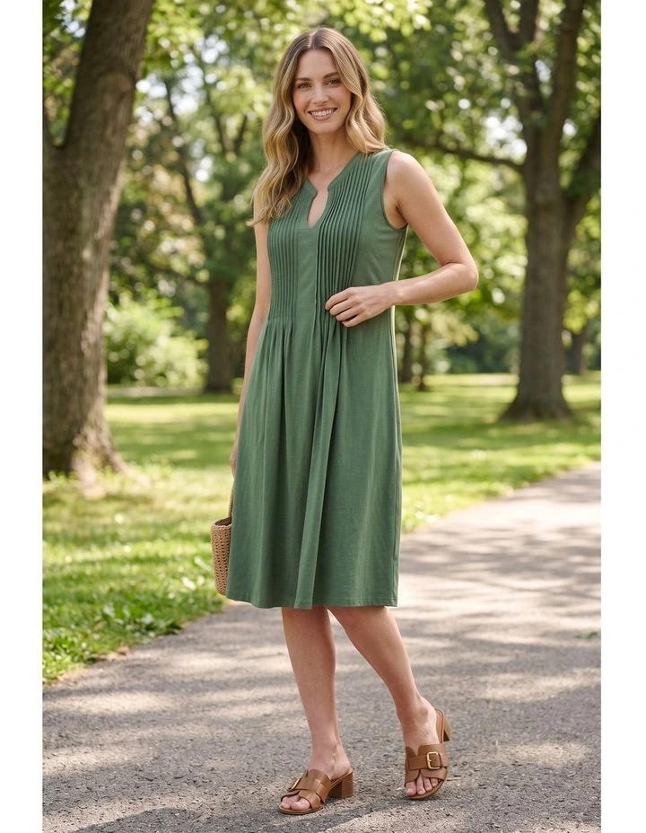 Sleeveless jersey dress in Ruby image 5