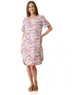 Kira print dress in Pink