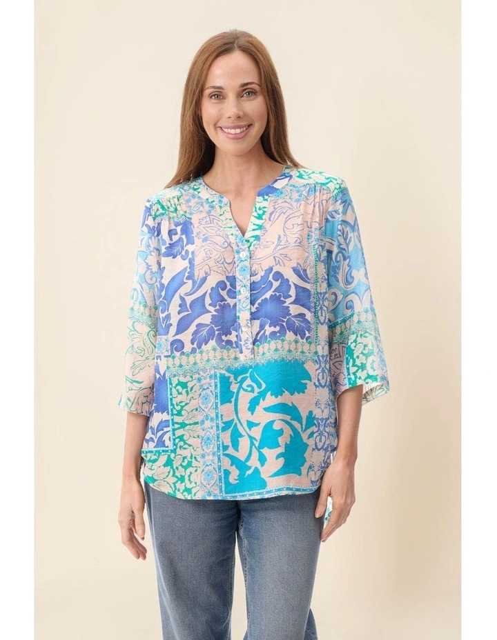 Quin 3/4 sleeve shirt in Blue image 4