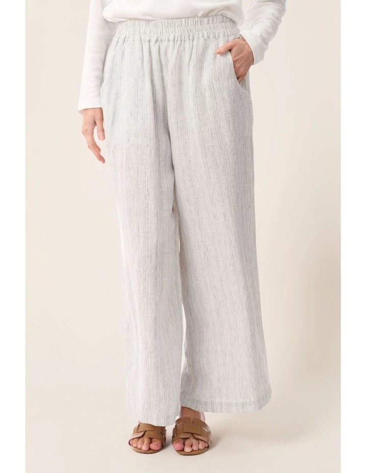 Relaxed linen stripe pant in Navy image 4