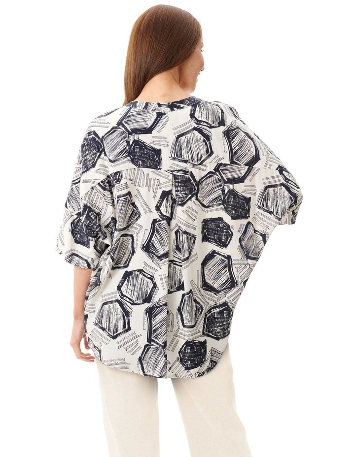 Stella extended sleeve blouse in Black image 2