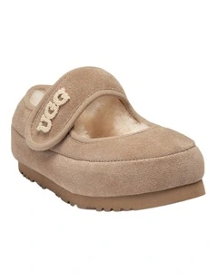 Logo Mary Jane Shoes in Brown