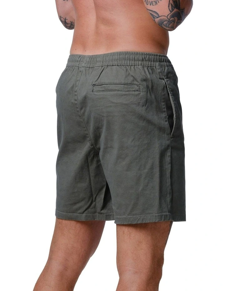 Drop Embroidery Shorts in Green image 3