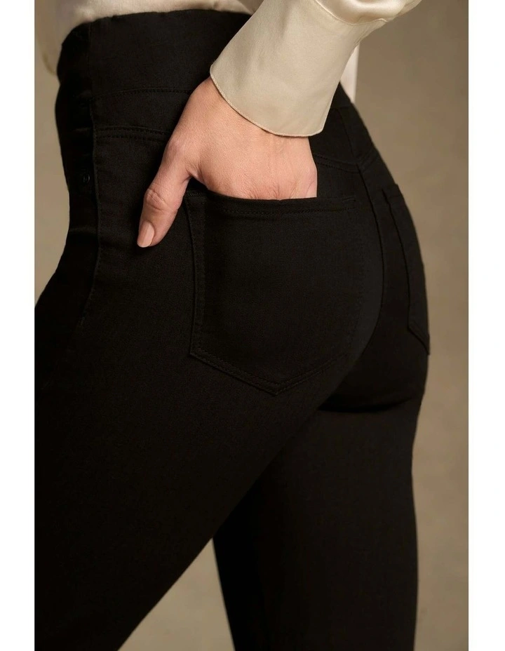 Bengajean(R) 7/8 Skinny Leg - Black image 3