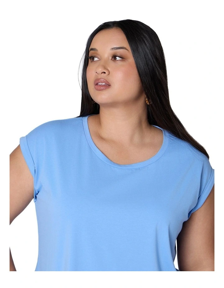 Poppy Premium Tee image 6