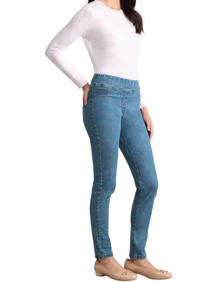 Bengajean(R) Skinny Leg in Light Denim Wash image 5