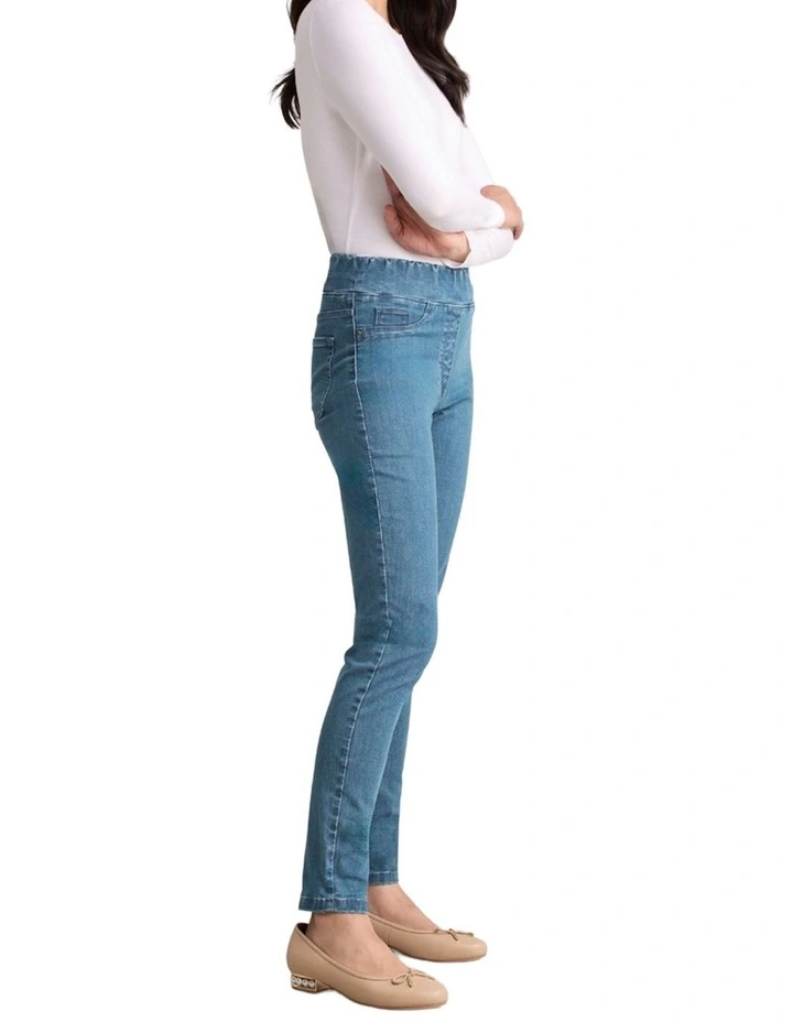 Bengajean(R) Skinny Leg in Light Denim Wash image 6