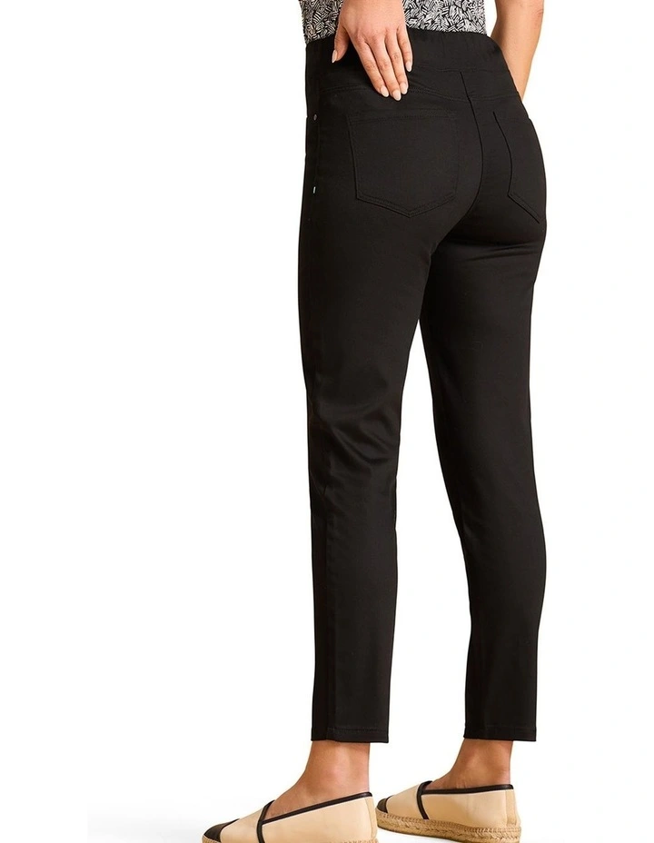 Bengajean(R) 7/8 Skinny Leg in Black Noir image 2