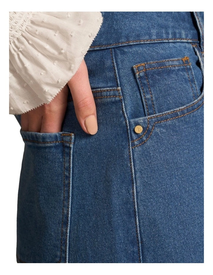 The Classique Wide Leg Jeans - Mid Wash Blue image 4