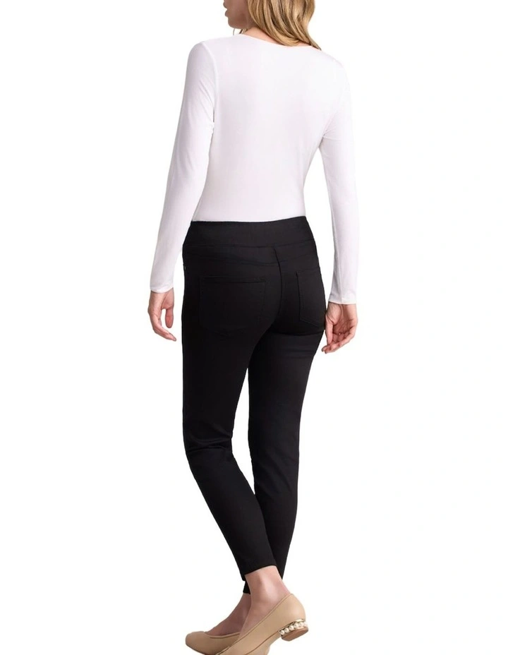 Bengajean(R) 7/8 Skinny Leg - Jet Black image 2