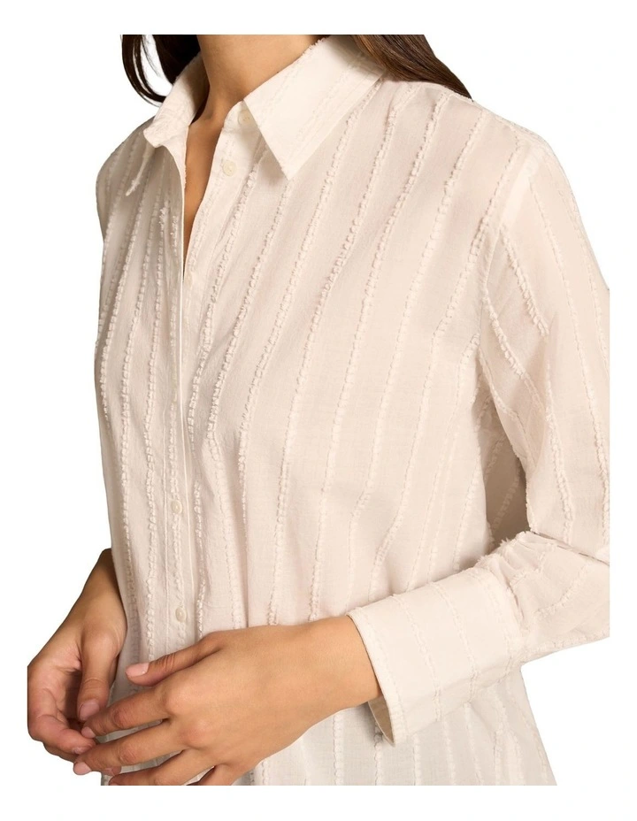 Textured Classic Shirt in White image 5