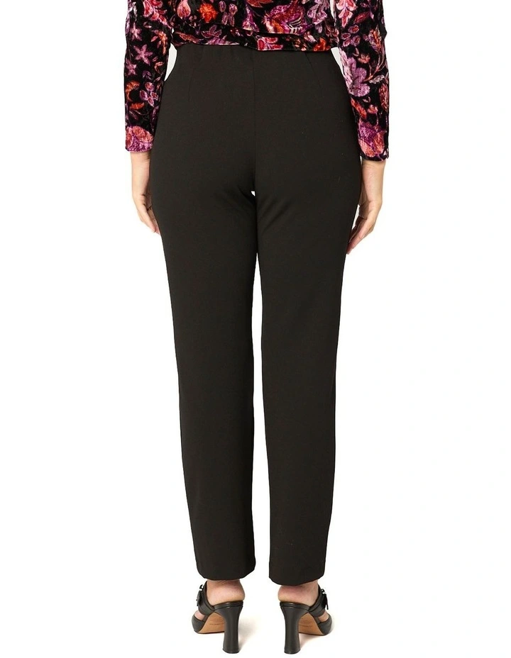 Hyatt Pant With Pockets image 2