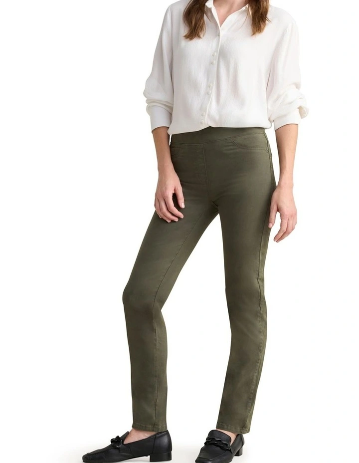 Bengajean(R) Straight Leg in Dark Olive image 4