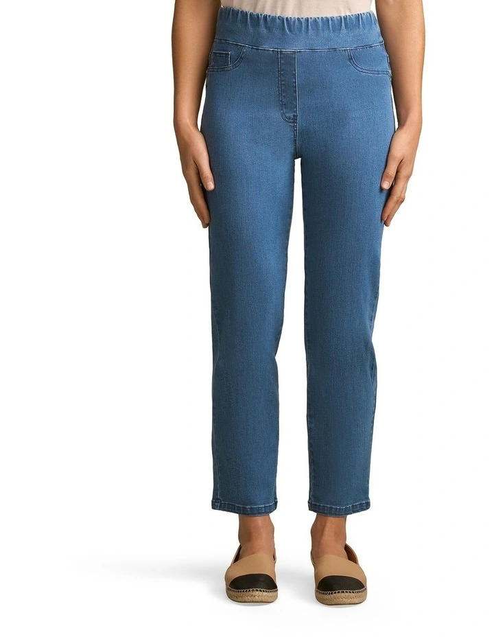Bengajean(R) 7/8 Straight Leg in Everyday Denim image 1