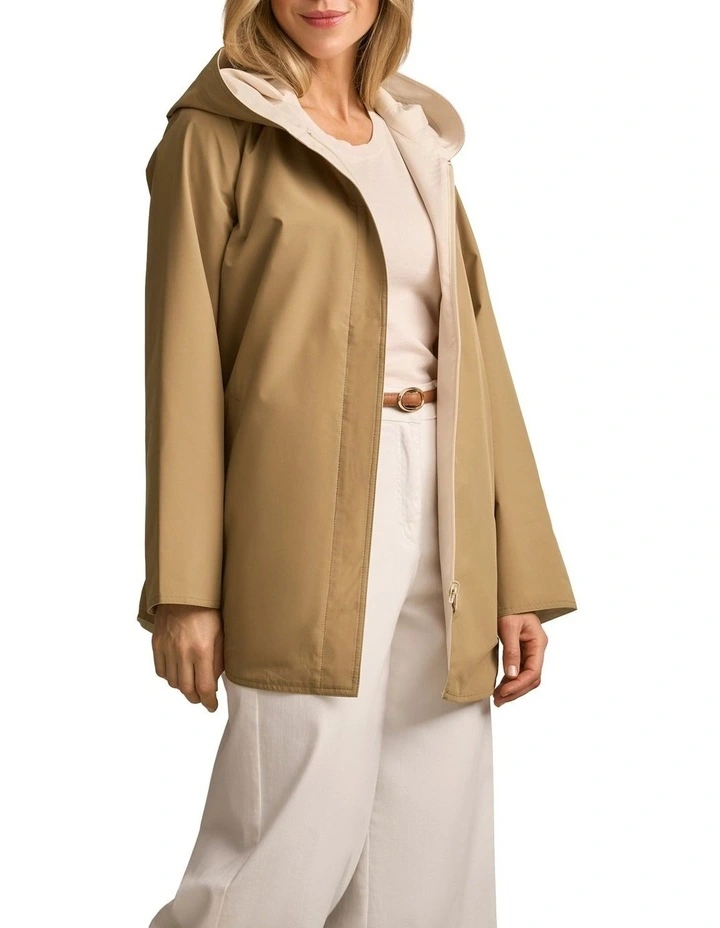 Reversible Raincoat in Tan / Soft Cream image 3
