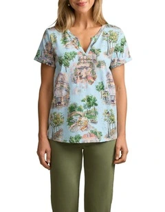 Notch Neck Cotton Tee in Paris Scene Print