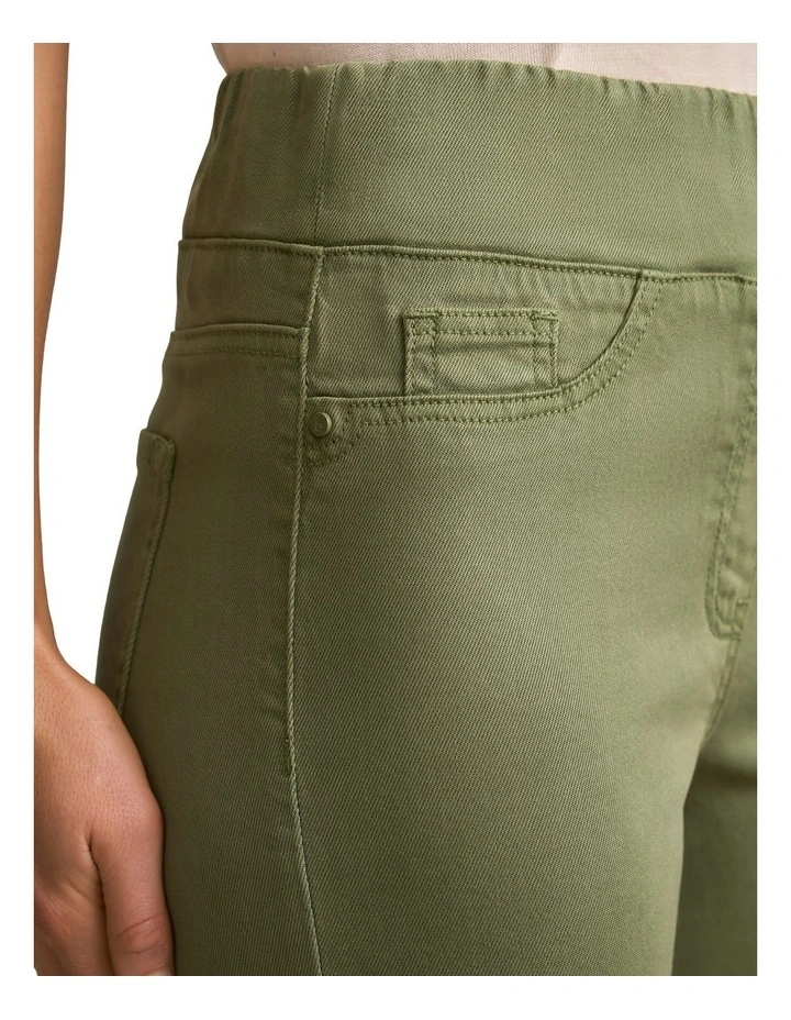 Bengajean(R) 3/4 Slim Leg in Bayleaf image 4
