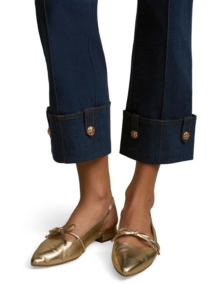 Bengajean(R) Button Capri in Mid Indigo Wash image 6