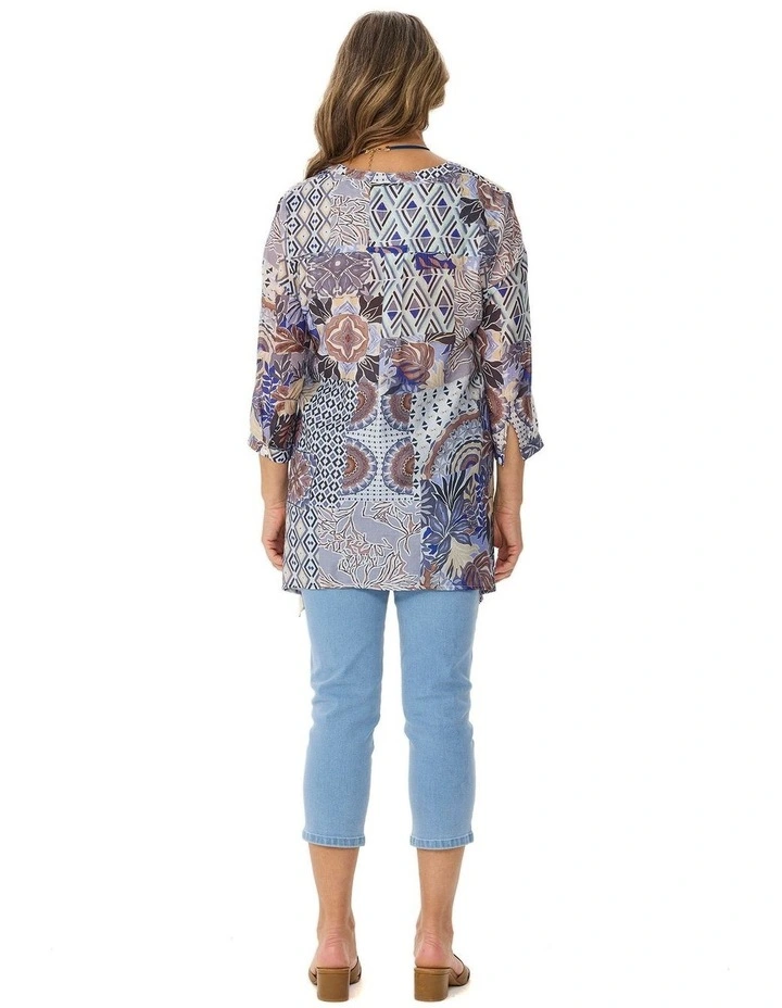 Zac 3/4 Sleeve Sharkbite Blouse image 2