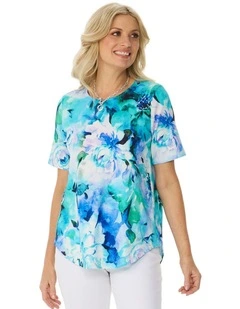 Coastal Muse Short Sleeve Pleat Back Tee