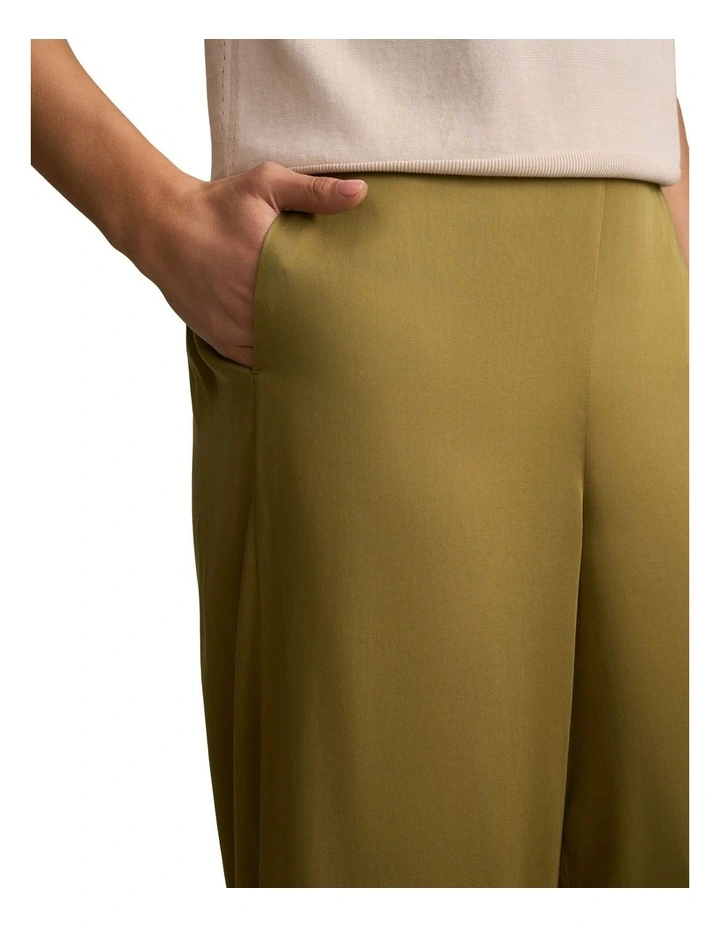 Wide Leg 7/8 Pant in Bronze image 4