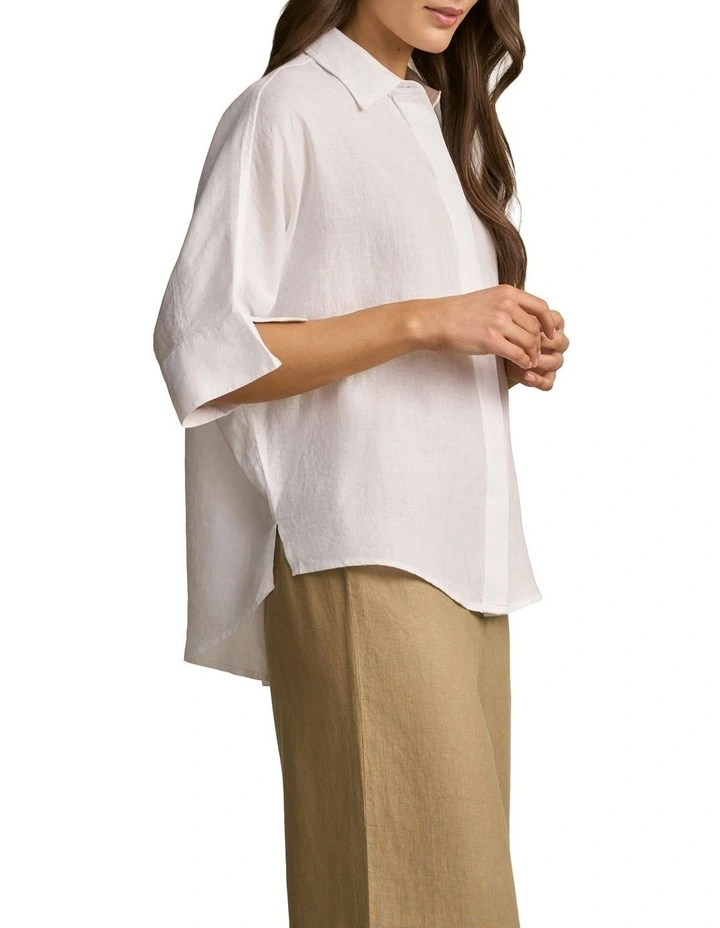 Relaxed Lightweight Shirt in White image 3