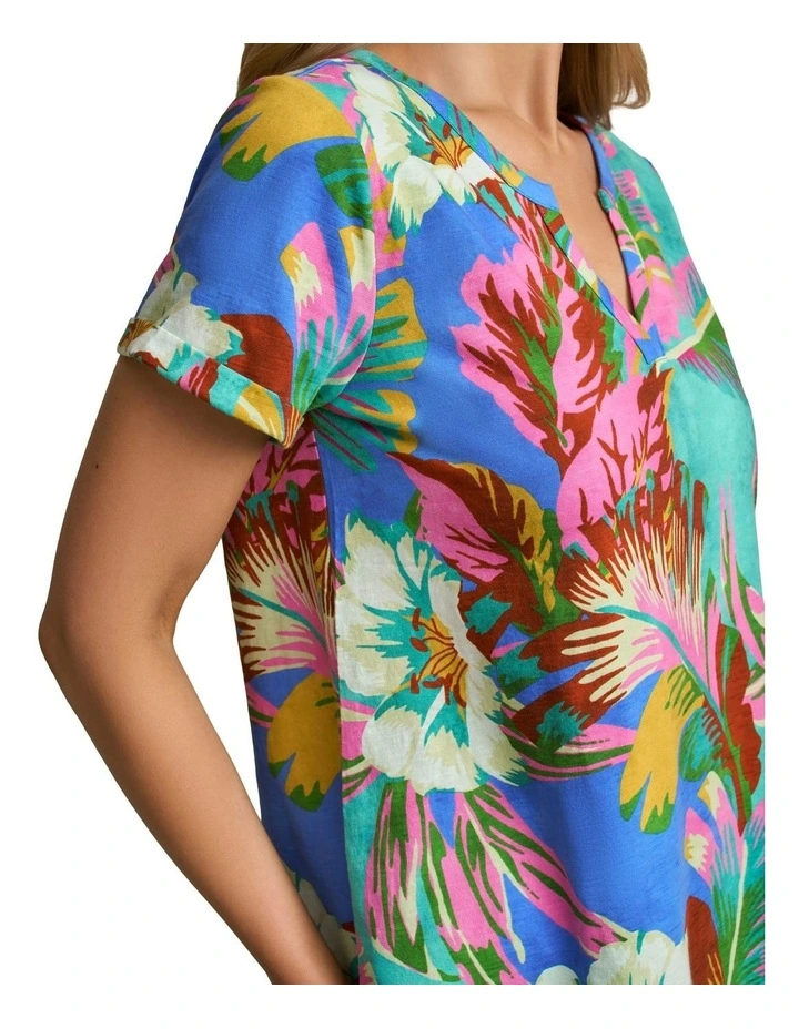 Notch Neck Cotton Tee in Tropics Print image 5