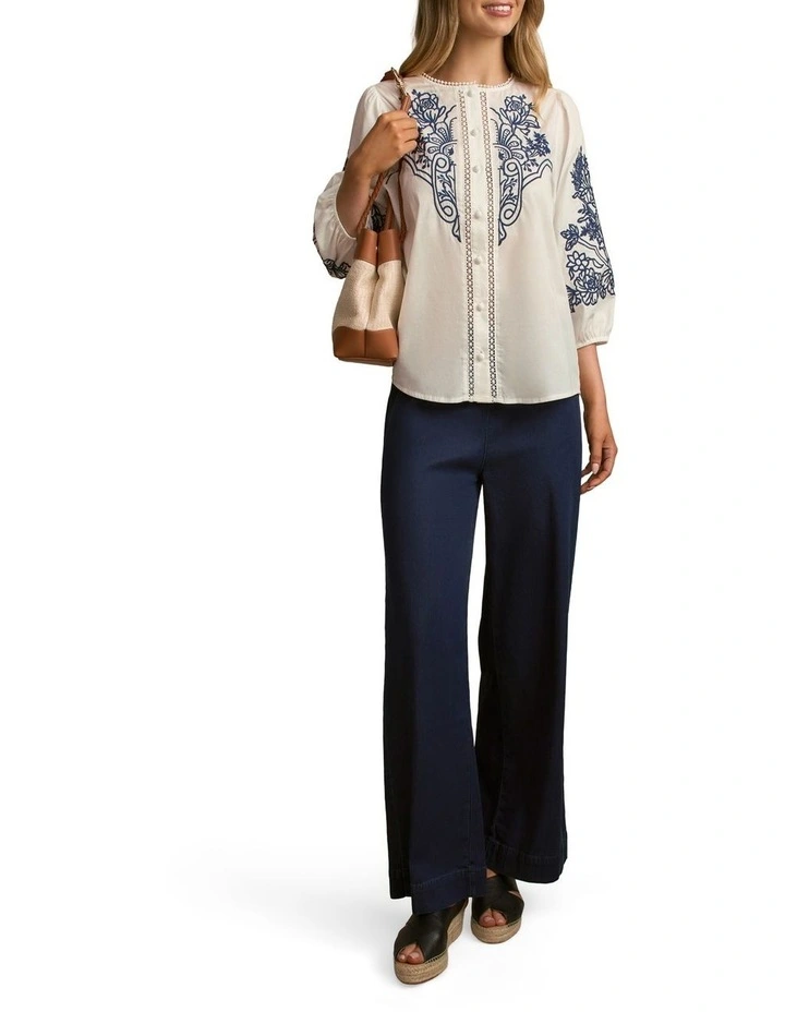 Embroidered Shirt in White image 7