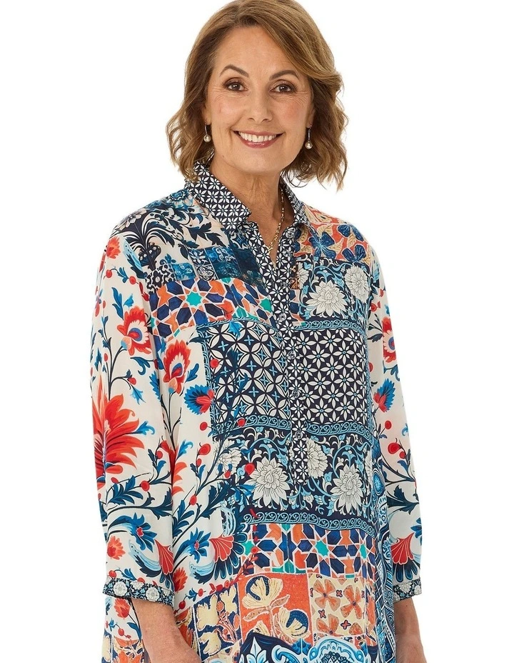Mosaic 3/4 Sleeve Collared Blouse image 5