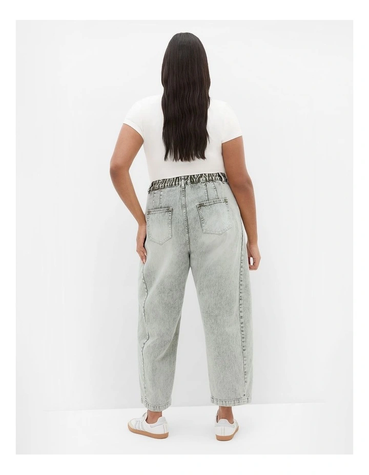 Harley Fit Tess Barrel Leg Ankle Grazer Jean in Sage Acid Wash image 2