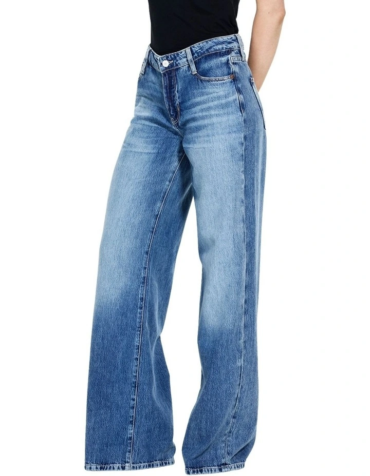Mid-Rise Sexy Palazzo Jeans in Blue image 3