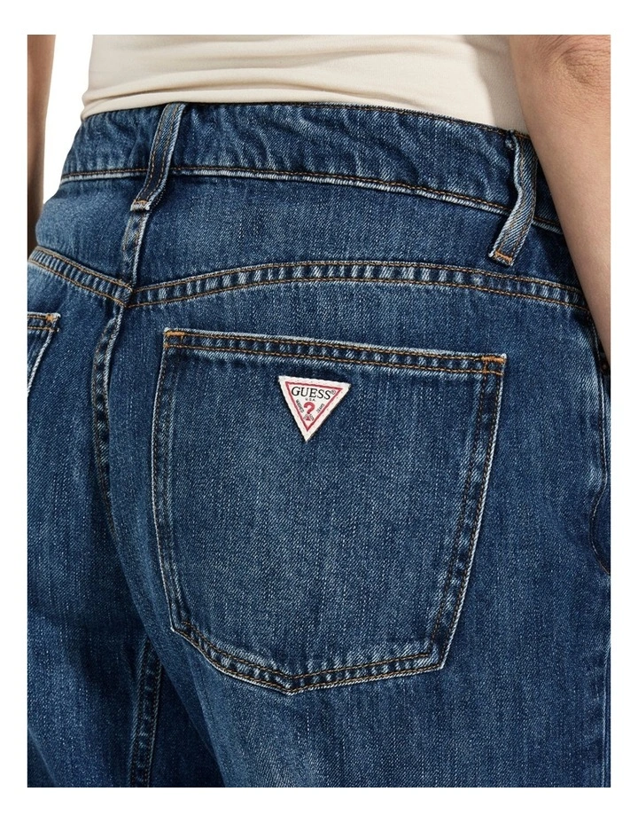 Mid-Rise Barrel Fit Jeans in Medium Wash image 6