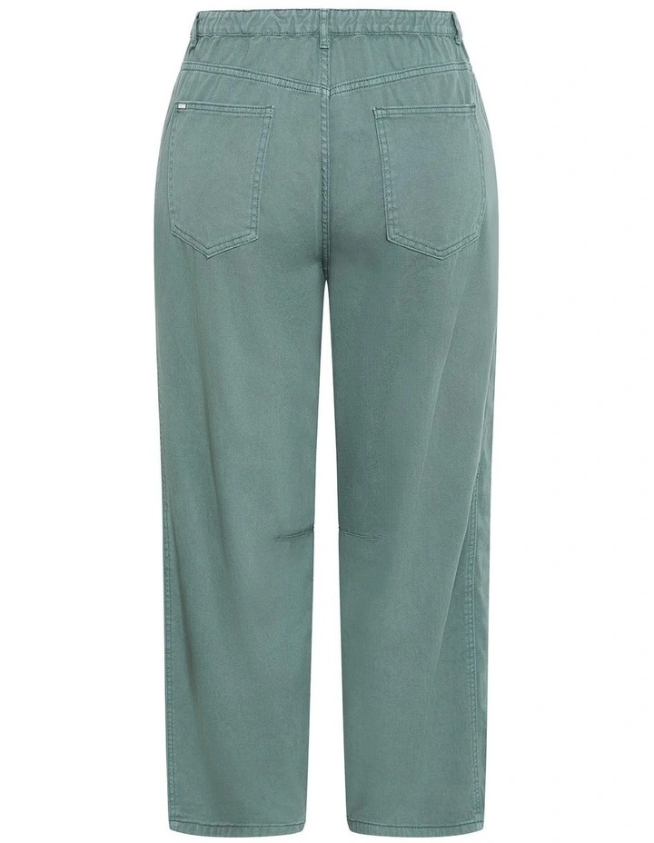 Plus Size Harley Fit Cassie Barrel Leg Jean in Sage Wash image 4